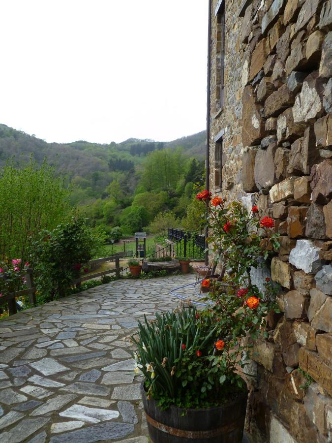 La Posada De Vinon - Casa Reda Luaran gambar