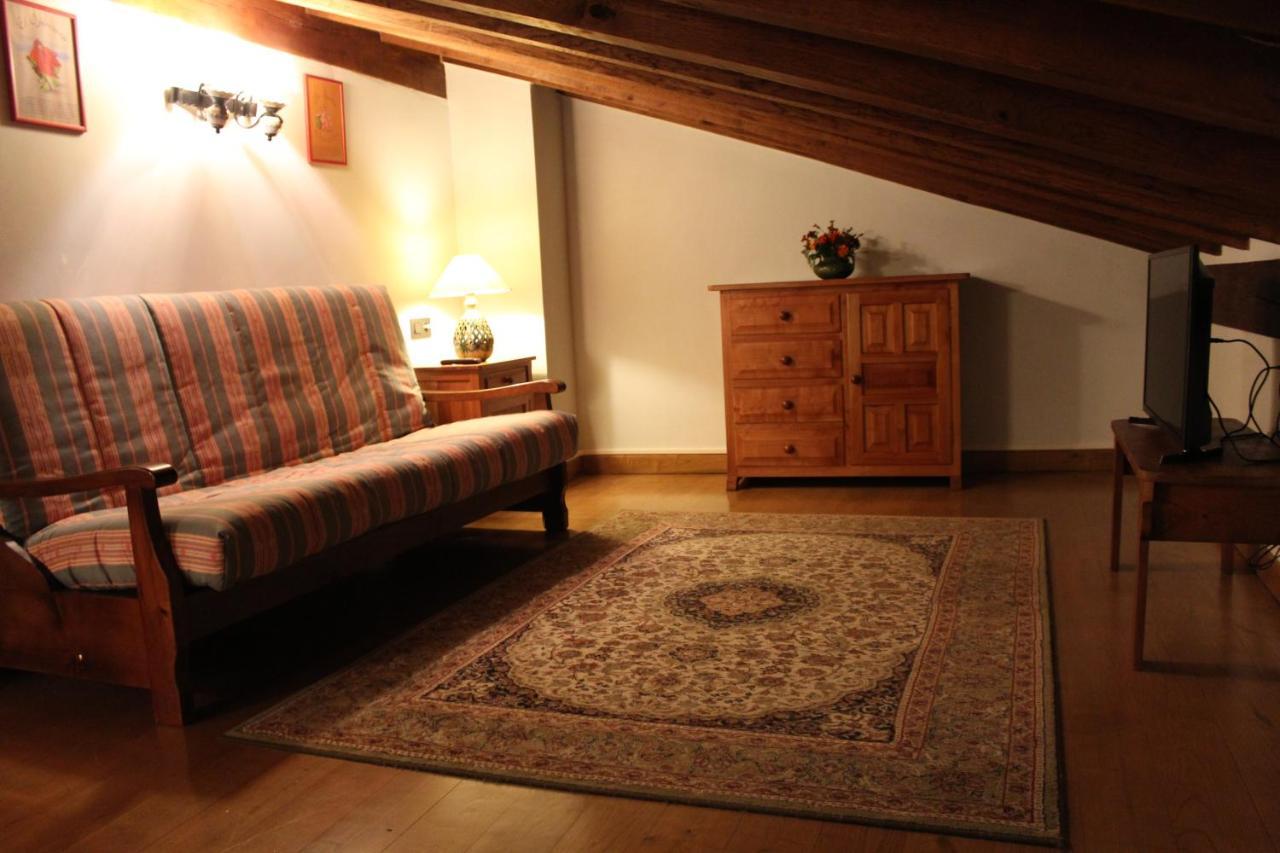La Posada De Vinon - Casa Reda Luaran gambar